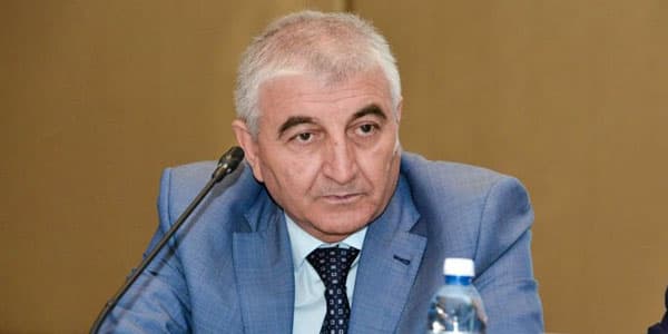 Azərbaycanda ən yaşlı seçicinin neçə yaşı var?