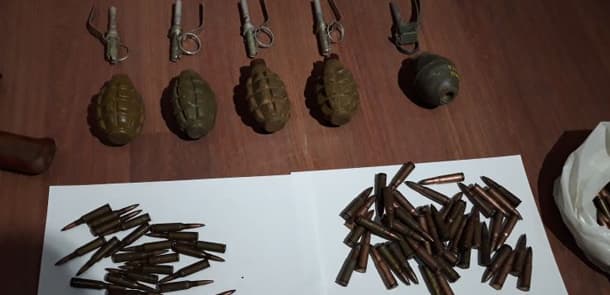 Masallıda kriminal avtoritetin gizlətdiyi silah-sursat oğurlanıb
