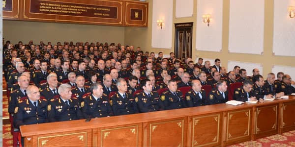 Prezident polisin və Daxili Qoşunların maaşlarını artırdı (SƏRƏNCAM)