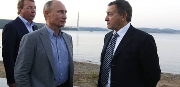 Ağalarovun Trampla bağlı Putinə çatdırdığı məktubu xüsusi prokuror araşdırır