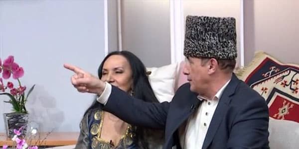 Əhliman Rəhimov: “Qıza papaq at, yıxılmadısa ver ərə” (VİDEO)