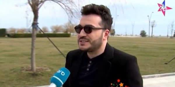 Azərbaycanlı müğənni: “İndiyə kimi bu cür erotik fotosessiya etdirməmişəm” (VİDEO)