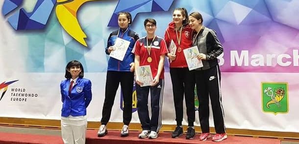Taekvandoçularımız Ukraynadan 10 medalla qayıdır