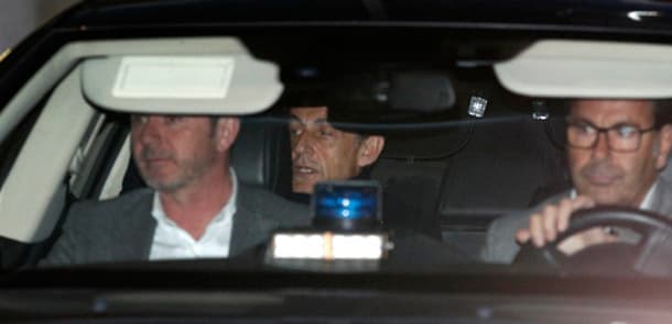 Sarkozinin 4 ölkəyə çıxışına qadağa qoyuldu