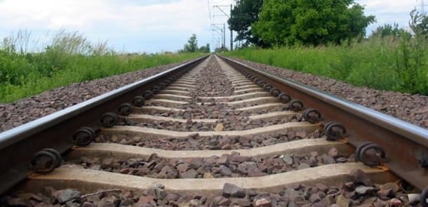 İrandakı dəmir yolu stansiyası 15 illik müddətə Azərbaycana verildi