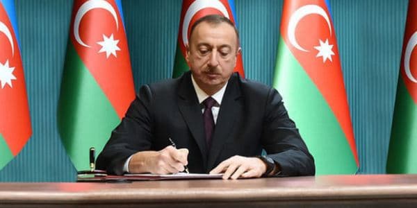 Prezident bu şəxslərə ali hərbi rütbələr verdi
