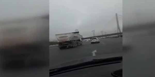 Yük maşınının sürücüsü Bakıda "avtoşluq" etdi  (VİDEO)