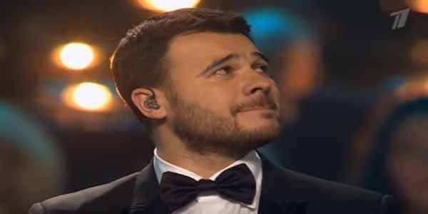 Emin Ağalarovdan 5 milyonluq yardım (VİDEO)