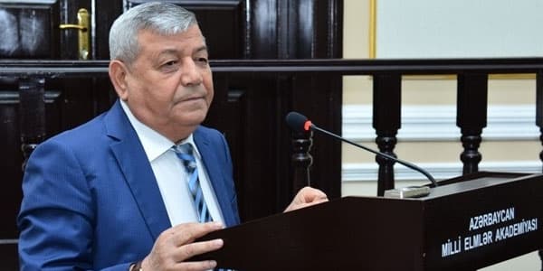 Coğrafiya İnstitutunun direktoru Azərbaycan jurnalistlərini təhqir etdi
