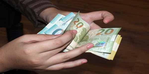 Bakı sakinləri 2 ayda 3 milyard xərclədi