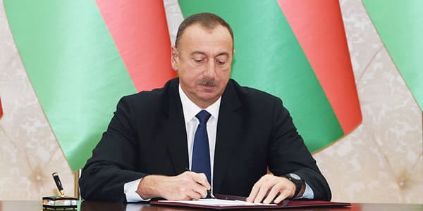 Prezident yeni səfir və baş konsul təyin etdi