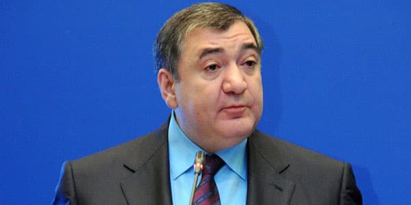 Fazil Məmmədov infarkt keçirdi: ağır vəziyyətdə xəstəxanaya yerləşdirildi