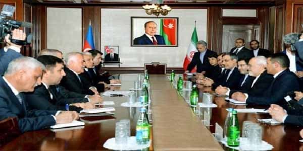 İranın xarici işlər naziri Vasif Talıbovla görüşüb