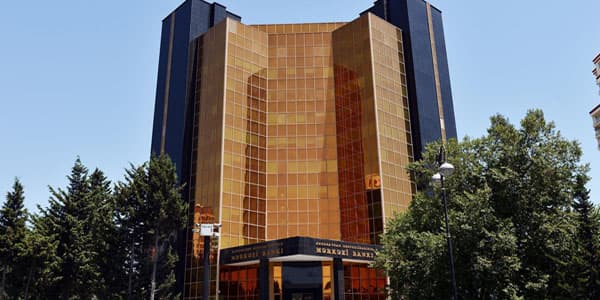 Mərkəzi Bank uçot dərəcəsi yenidən azaldıldı