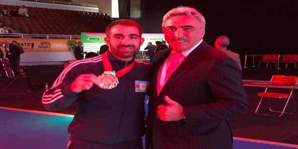 Federasiya Rafael Ağayevdən narazıdır