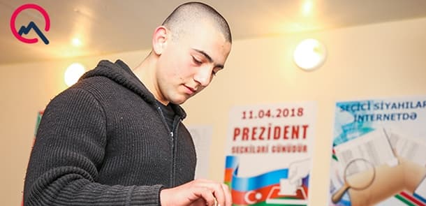 İlk səsini 18 yaşında həbsxanada verdi (FOTO/VİDEO)