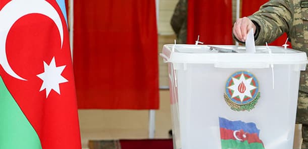 Azərbaycan Ordusunun şəxsi heyəti səsvermədə iştirak edir (FOTO/VİDEO)