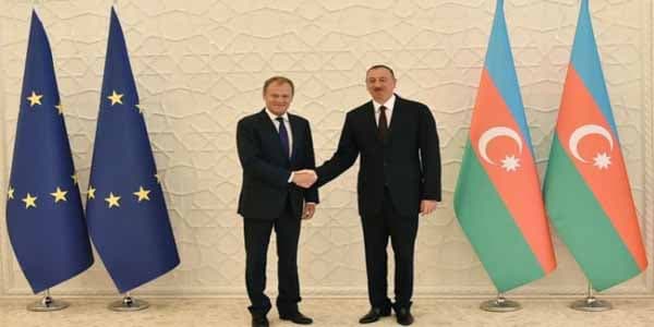 Donald Tusk Azərbaycan prezidentini təbrik etdi