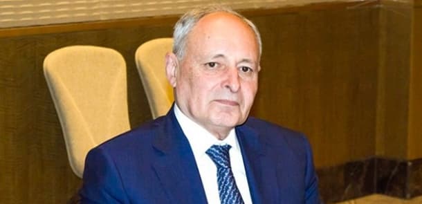 Səhiyyə naziri əmr imzalayıb