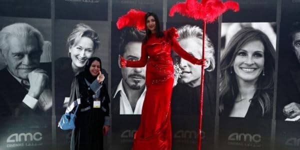 35 il sonra Səudiyyədə ilk kinoteatr açıldı