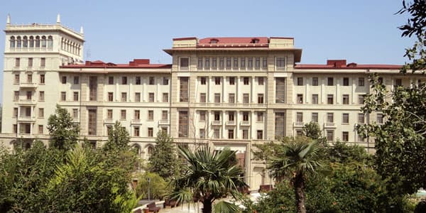 Nazirlər Kabinetinin yeni tərkibi təsdiqləndi (SİYAHI)