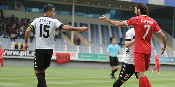 Ruslan Vaqifi söyüdü, ara qarışdı (FOTOLAR)