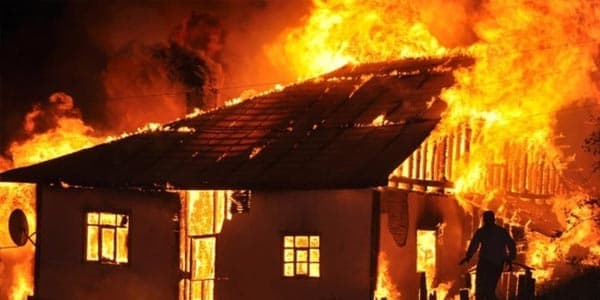 Bakıda güclü yanğın başladı (FOTO/VİDEO)