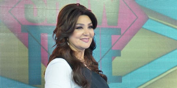 Nazpəri müğənnilərin sponsorlarından danışdı