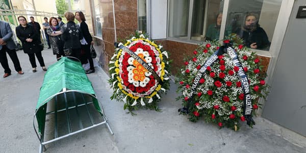 Fuad Poladov dəfn edildi (YENİLƏNİB/FOTOLAR)