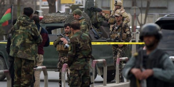 Əfqanıstanda terror: 5 polis öldü, 9-u yaralandı