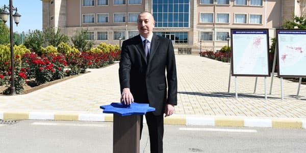 Prezident Naxçıvanda açılışlar etdi (FOTOLAR)