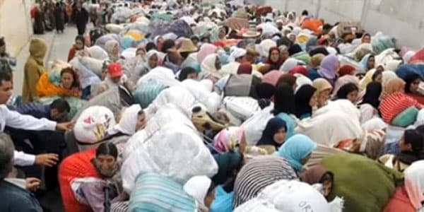 Qadınları yük qatırı kimi istifadə edirlər (VİDEO)