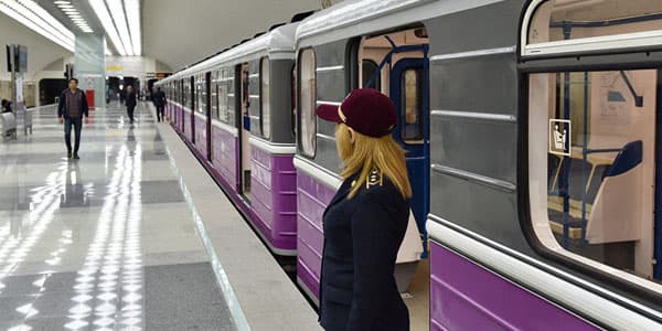Metrodan istifadə edənlərin sayı açıqlandı