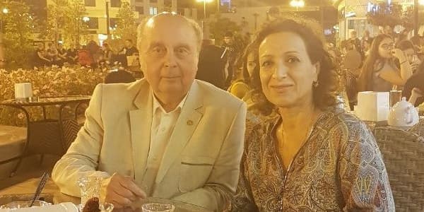 Sülh missiyası: Azərbaycanda doğulmuş erməni Bakıda (FOTO)