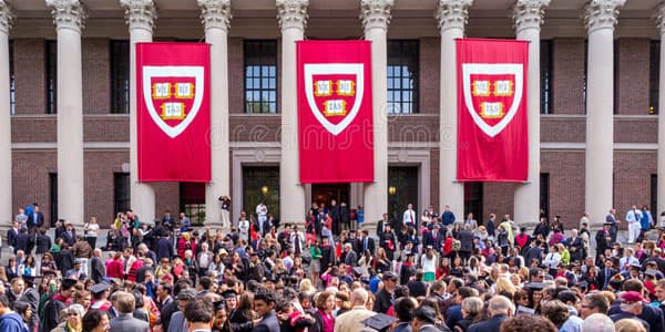 “Harvard”ı bitirən azərbaycanlılar: xidmət rəisi, nazir müavinləri
