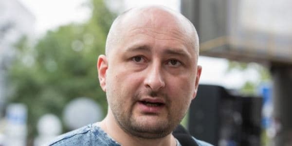 Ukraynada rusiyalı jurnalist qətlə yetirildi: Kremlə müxalif mövqedə idi