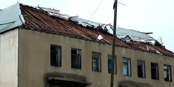 Qasırğa və sel İsmayıllını dağıtdı: insanlar evsiz qalıb, çadırlar qurulur (FOTOLAR)