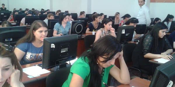 Müəllimlərin yerdəyişməsinə başlanılır: qeydiyyat start götürür