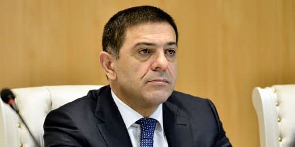 Almaniyaya köçdüyü deyilən Xaləddin İsgəndərov danşdı: "İstirahət edirəm"