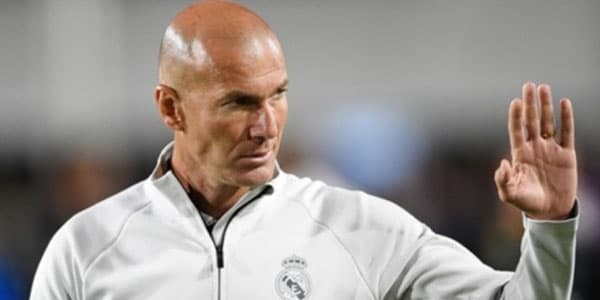 Zidana fantastik təklif gəldi: 4 ildə 200 milyon maaş