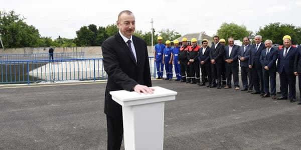 Prezident Goranboy və Naftalana səfər edib (FOTOLAR)