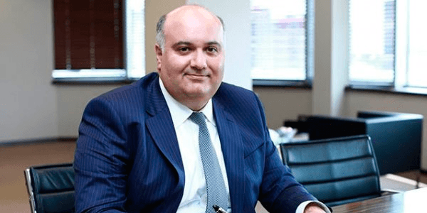 Yeni icra başçısı kimin qardaşıdır?