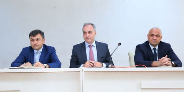 Binəqədinin yeni başçısı sakinlərlə görüşdü: tapşırıqlar verdi (FOTOLAR)