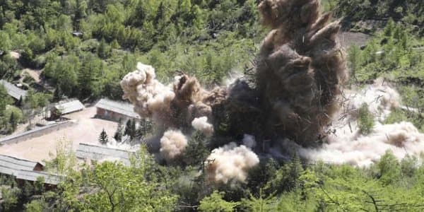 Şimali Koreya barədə şok fakt: 3 mindən çox nüvə və raket mərkəzi var