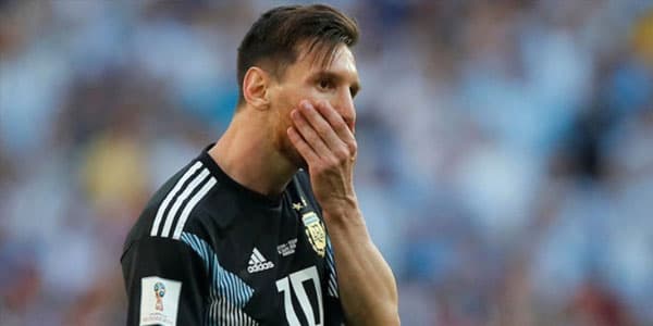 Messi baş məşqçidən tələb etdi: "Bu futbolçuları heyətdən kənarlaşdır"
