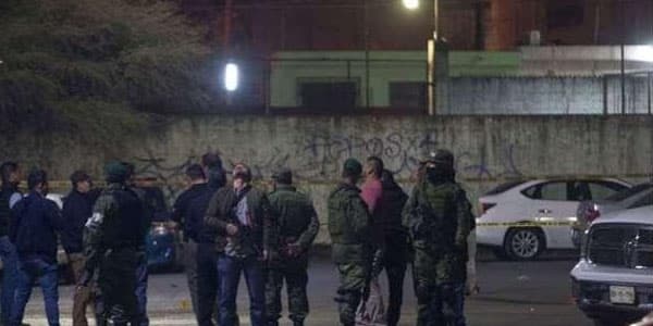 Meksika qarışdı: 14 azarkeş qətlə yetirildi