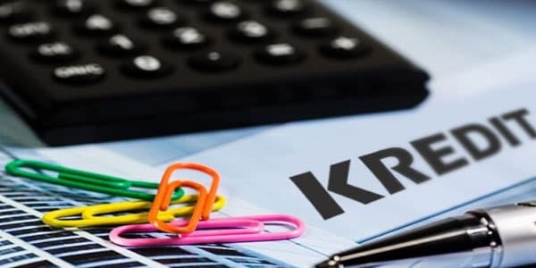 Banklar vətəndaşı kredit girovuna çevirib: problemli kreditlər nə qədərdir?