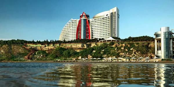 “Bilgah Beach Hotel”də soyğunçuluq: dənizə giriş 105 manatdır (FOTOLAR)