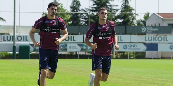 Azərbaycan yığmasının hücumçusu "Trabzonspor"dan ayrıldı