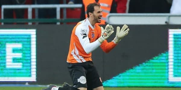 "Qarabağ" braziliyalı qapıçı transfer etdi (FOTO)